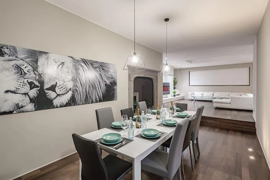 Villa Belvedere - Pool, Sauna, Gym, Private Nightclub San Fermo della Battaglia