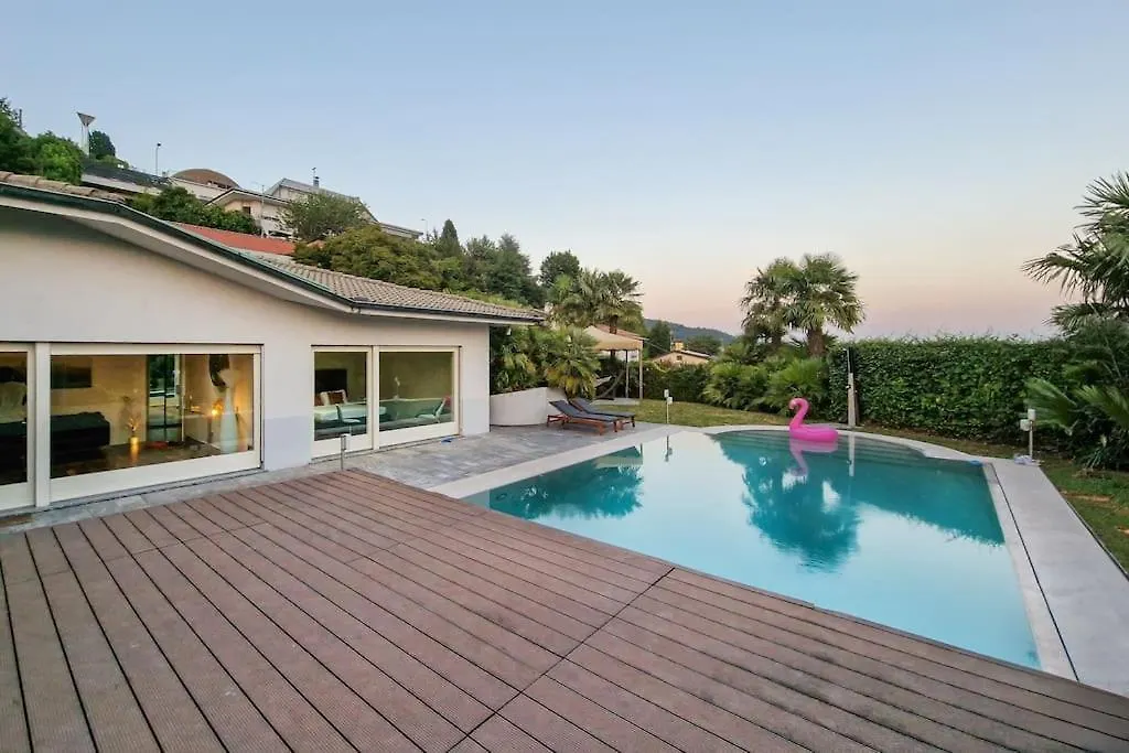 Villa Belvedere - Pool, Sauna, Gym, Private Nightclub San Fermo della Battaglia